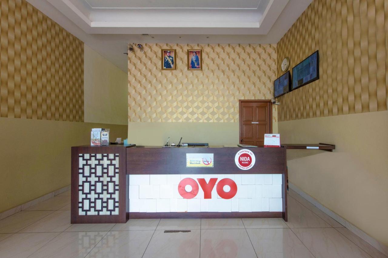 Super Oyo 90385 H3 Hotel Yong Peng Εξωτερικό φωτογραφία