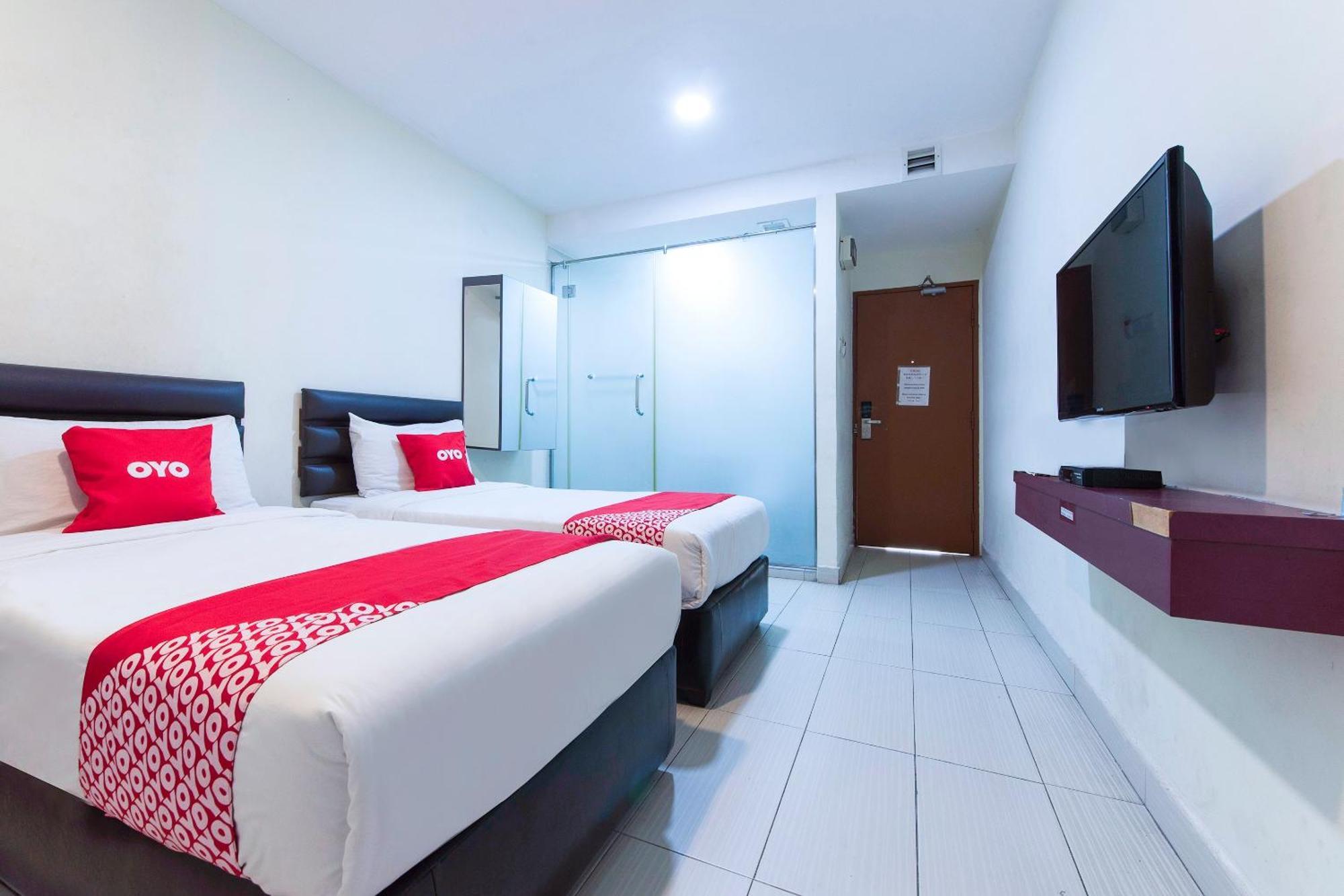 Super Oyo 90385 H3 Hotel Yong Peng Εξωτερικό φωτογραφία