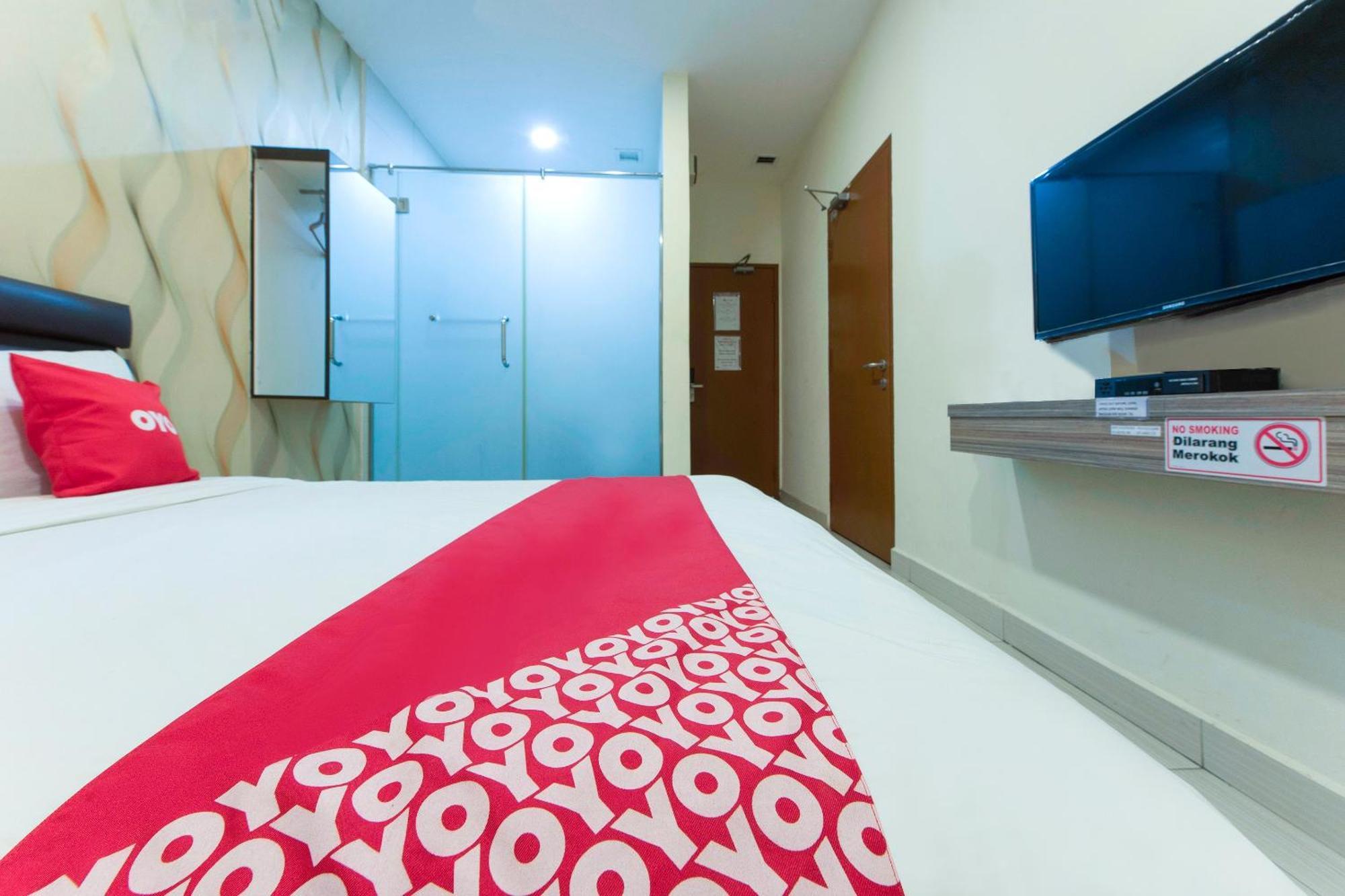 Super Oyo 90385 H3 Hotel Yong Peng Εξωτερικό φωτογραφία